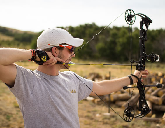 Tyler Sims Archery Hunts